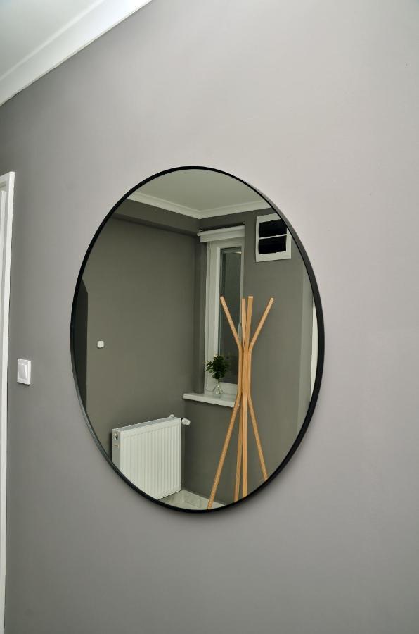 Bence Castle House Apartment เอ็กเกอร์ ภายนอก รูปภาพ