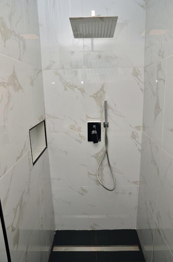 Bence Castle House Apartment เอ็กเกอร์ ภายนอก รูปภาพ